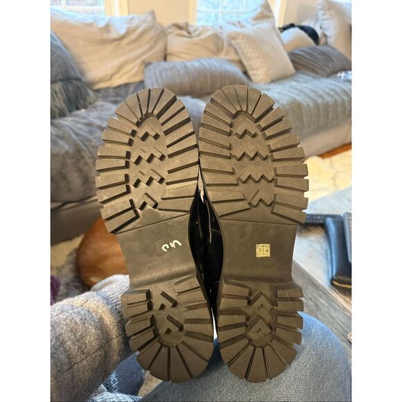 Steve Madden Lando Black Faux Patent Leather Lug Sole Loafers sz 11 - Picture 7 of 7